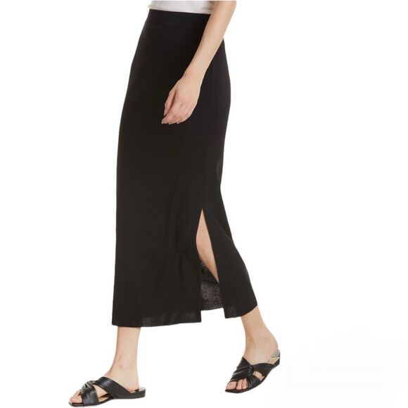 Exclusively Misook 36" Straight Knit Skirt in Black M - Picture 3 of 10